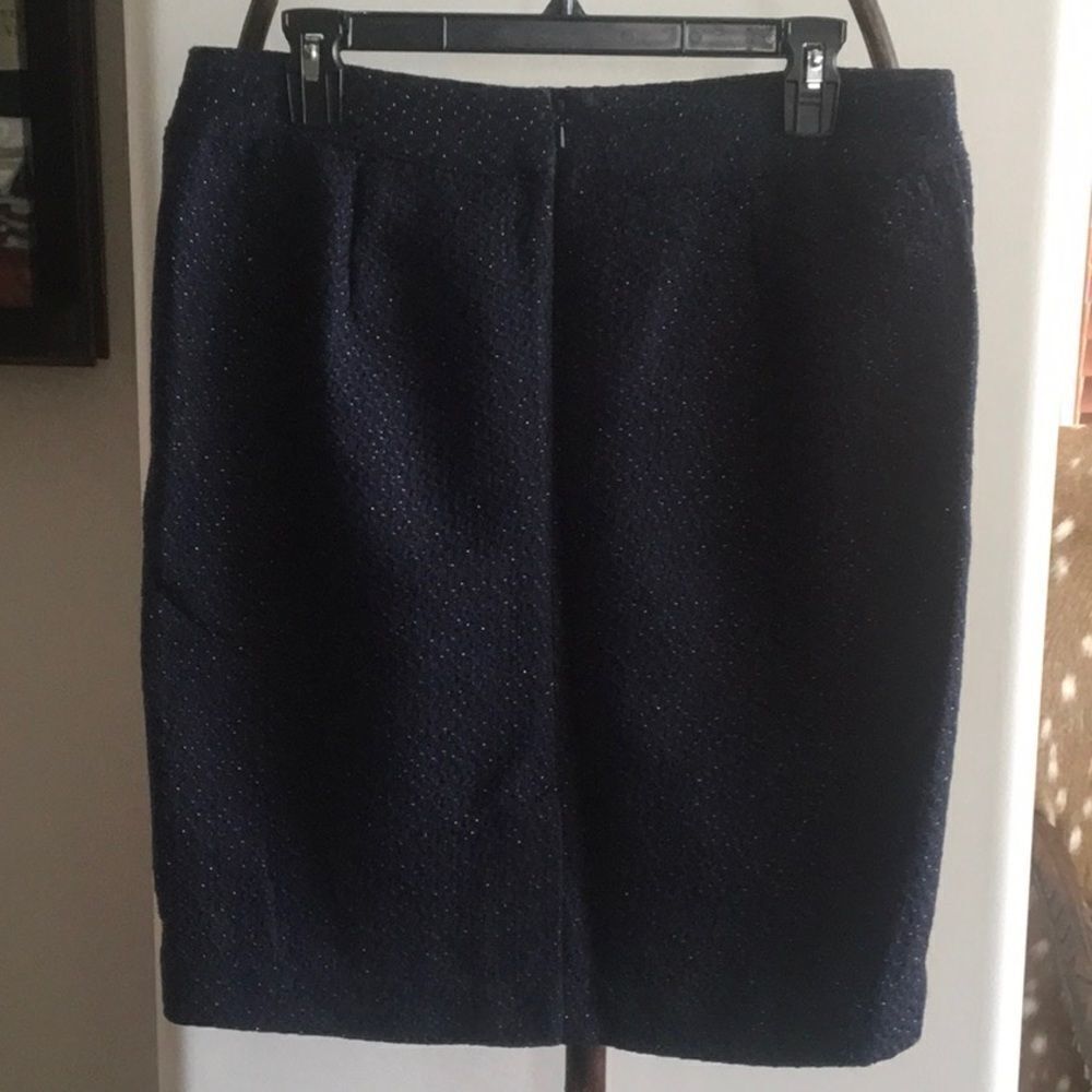 Cute Navy Blue Tweed Skirt - Picture 3 of 7